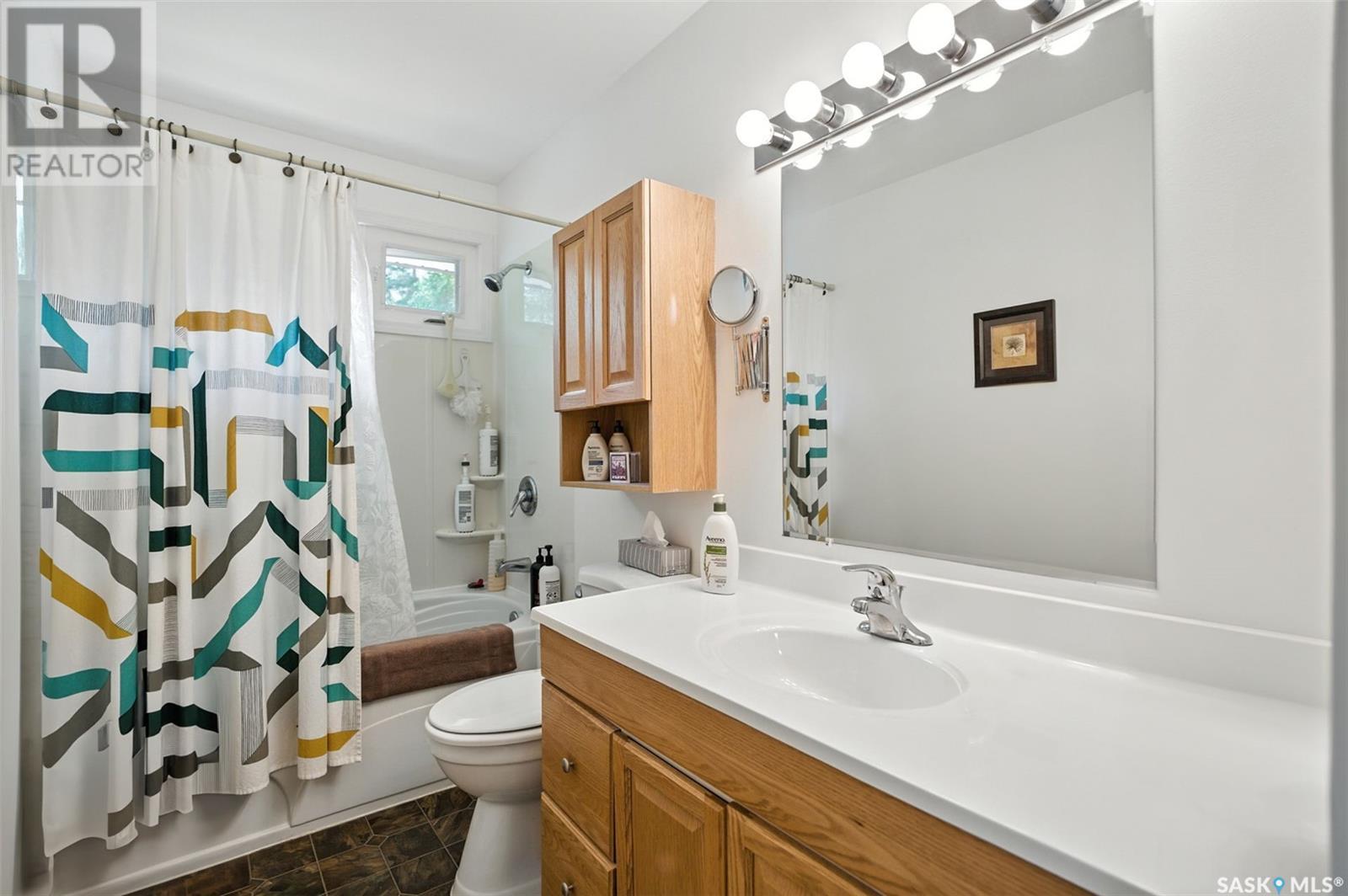 Photo 37 of 42 Calvert Crescent, Lanigan SK
