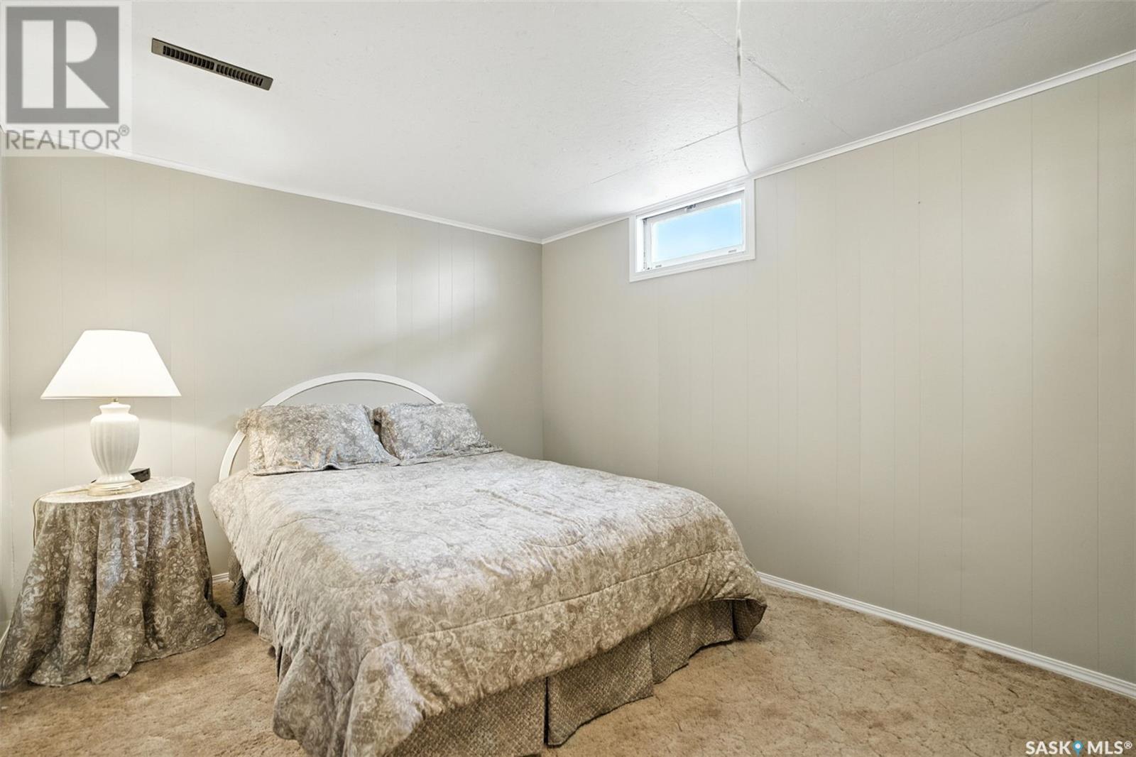 Photo 3 of 42 Calvert Crescent, Lanigan SK