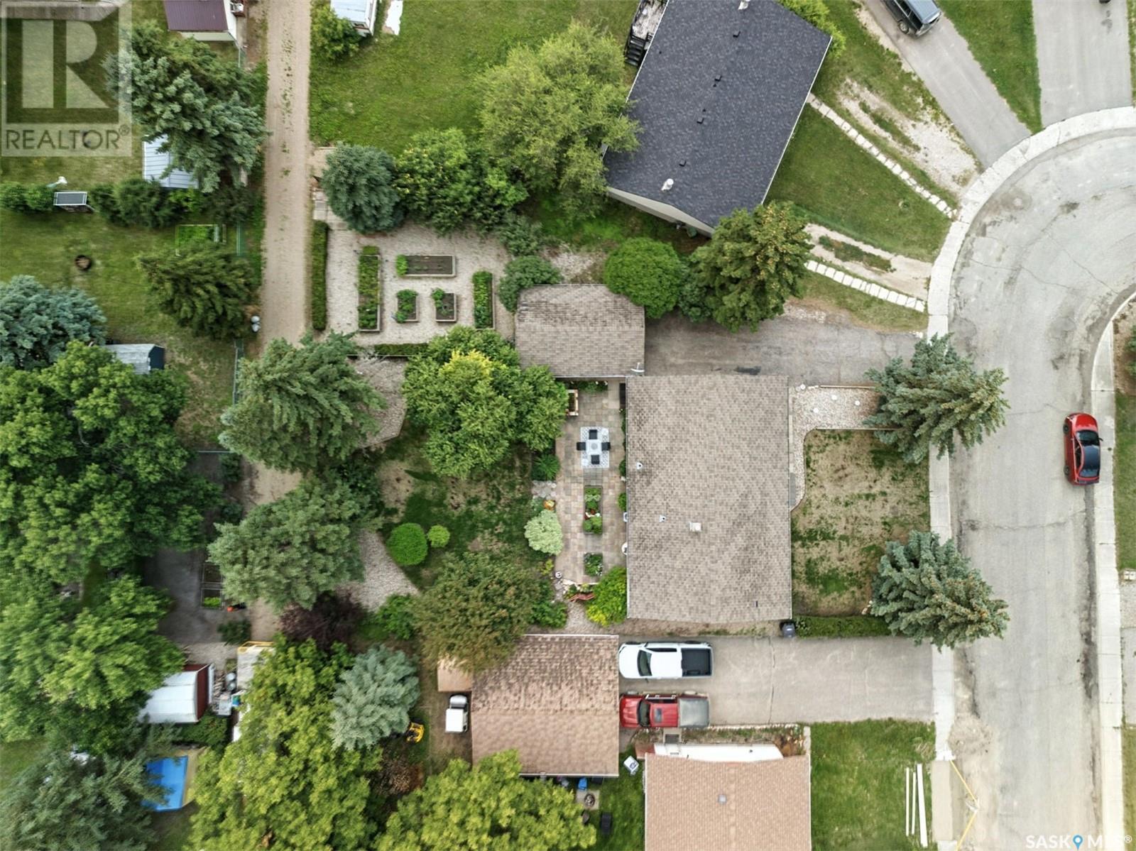 Photo 31 of 42 Calvert Crescent, Lanigan SK