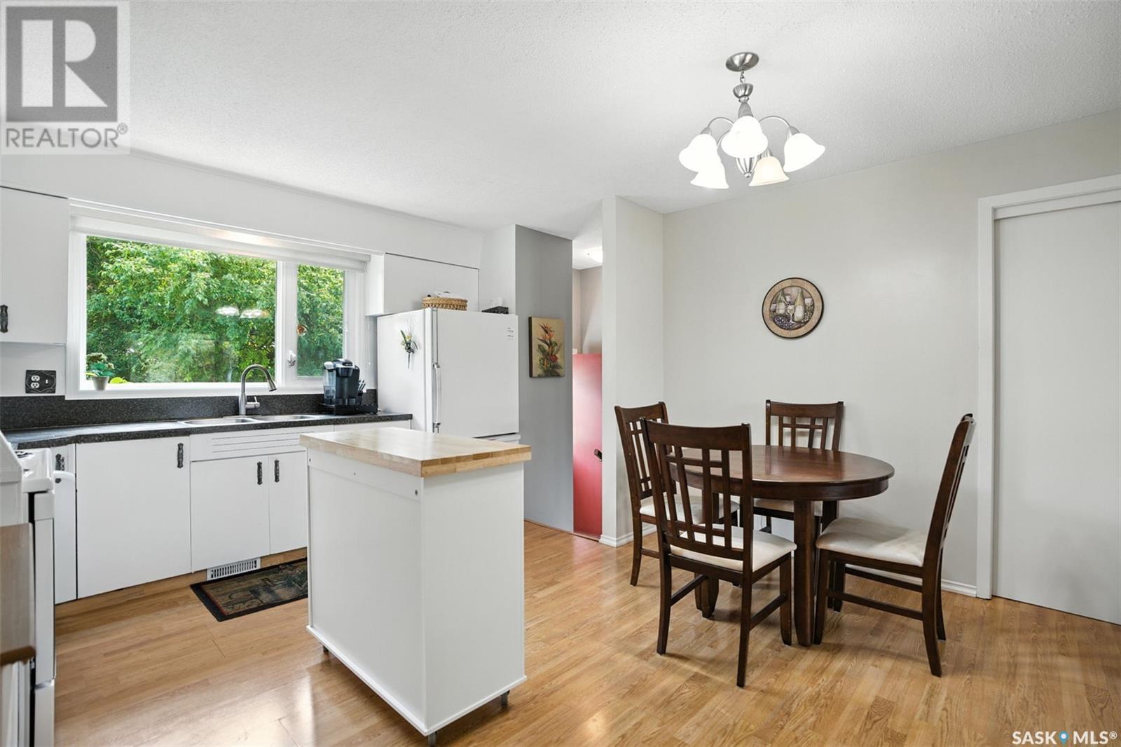 Photo 18 of 42 Calvert Crescent, Lanigan SK