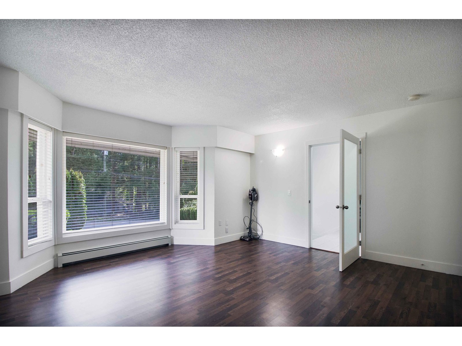 Photo 25 of 12385 New Mclellan Road, Surrey BC