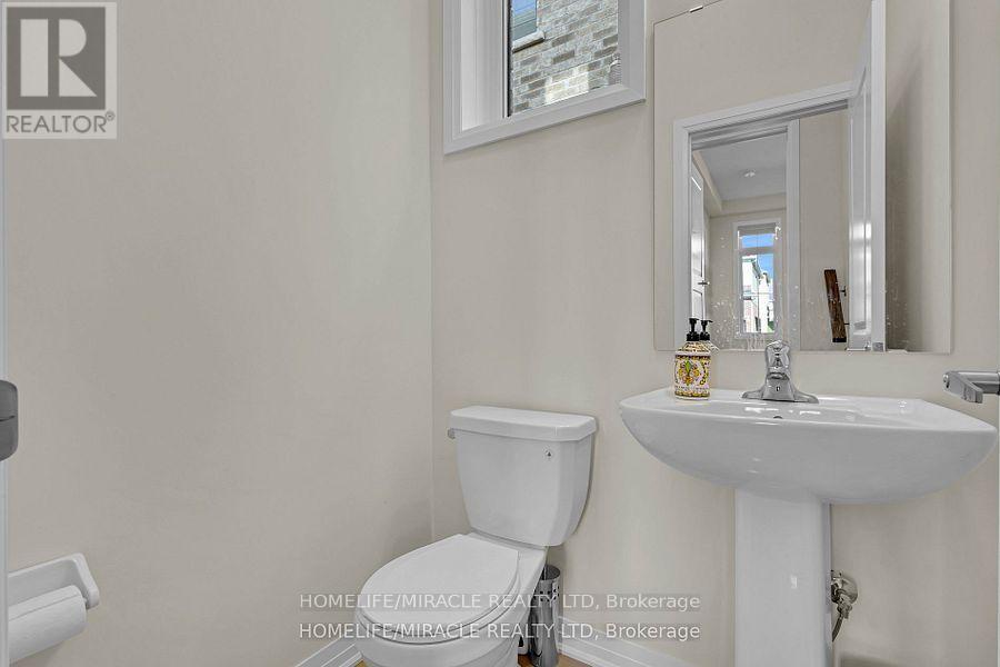 Photo 14 of 58 Mary Watson Street, North Dumfries ON