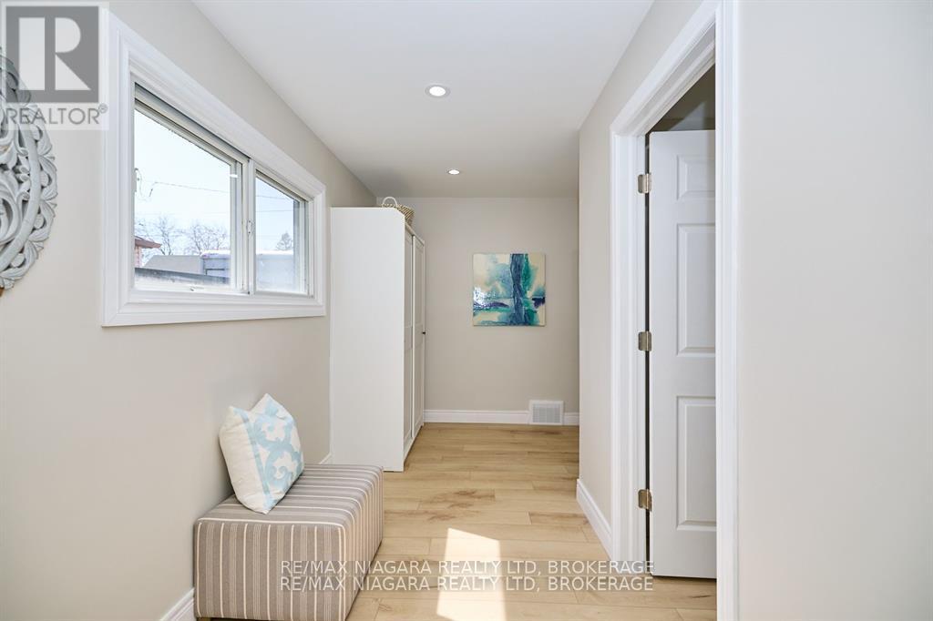 Photo 28 of 5508 Hillsdale Avenue, Niagara Falls ON
