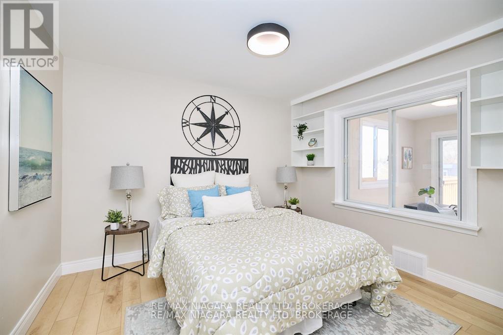 Photo 9 of 5508 Hillsdale Avenue, Niagara Falls ON