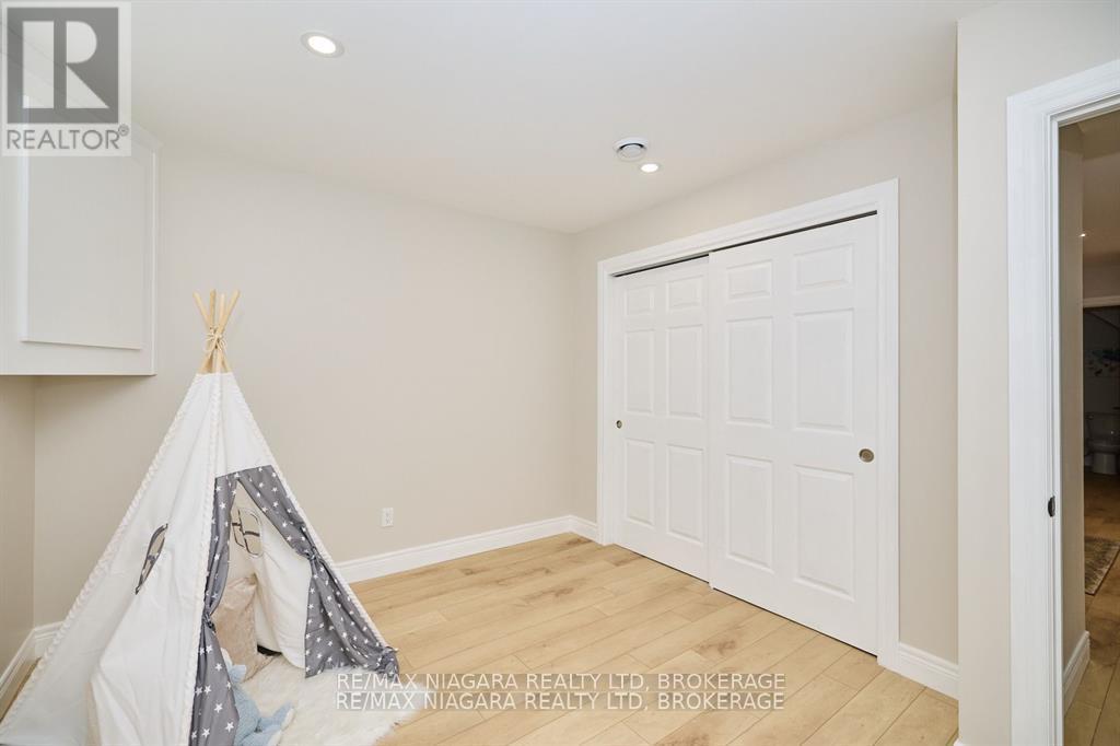 Photo 15 of 5508 Hillsdale Avenue, Niagara Falls ON