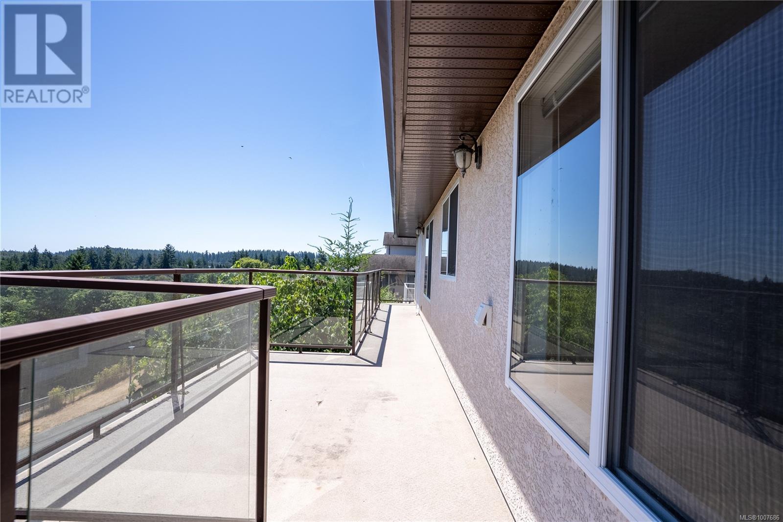 2562 CRYSTALVIEW DR - Image 34