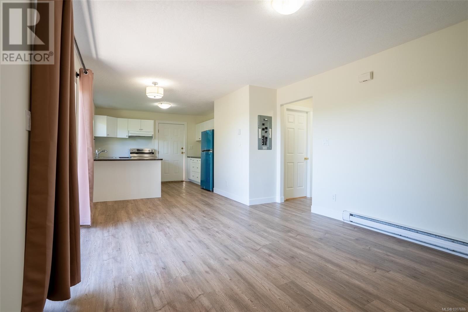 2562 CRYSTALVIEW DR - Image 40