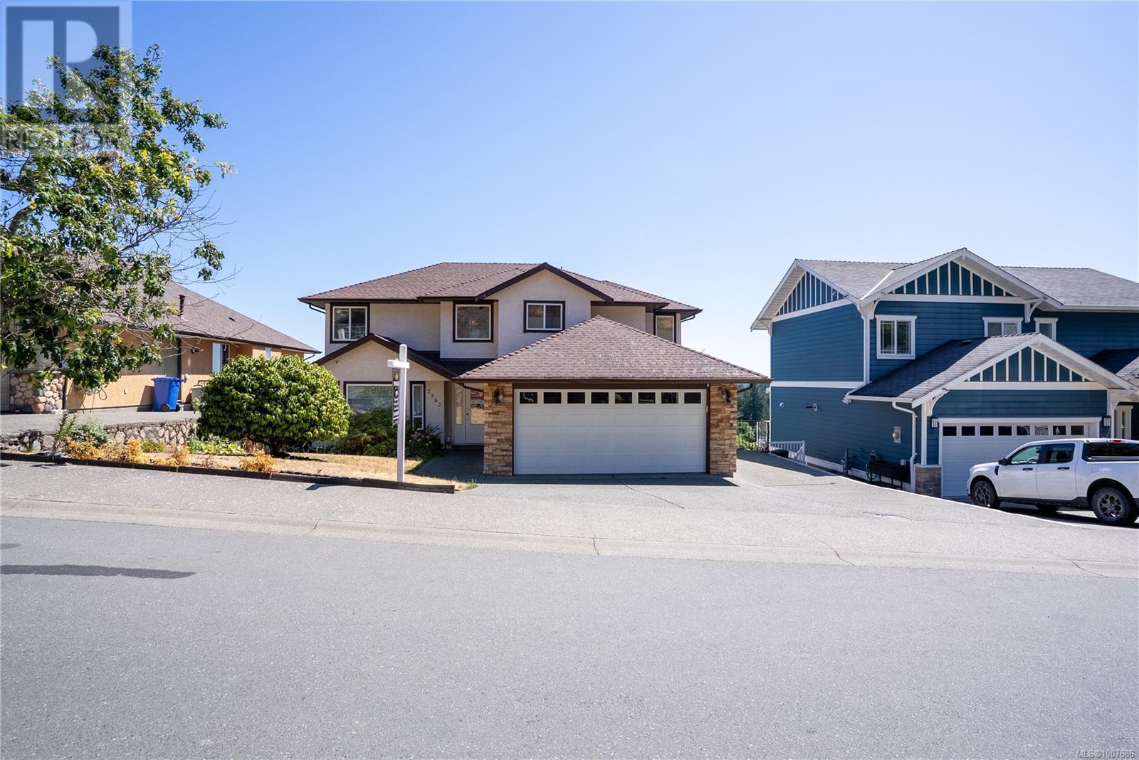 2562 CRYSTALVIEW DR - Image 50