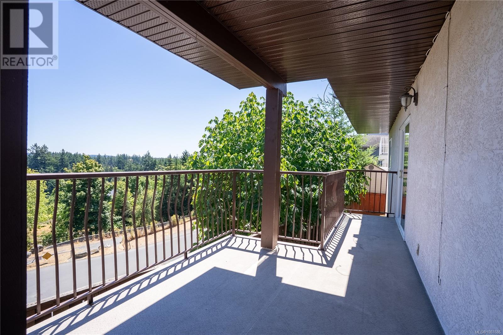 2562 CRYSTALVIEW DR - Image 7