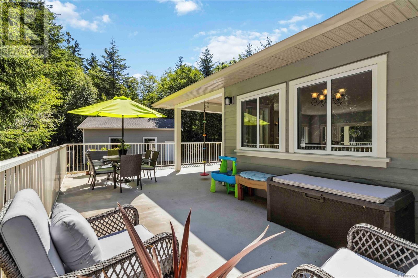 Photo 13 of 7230 Helen Pl, Sooke BC