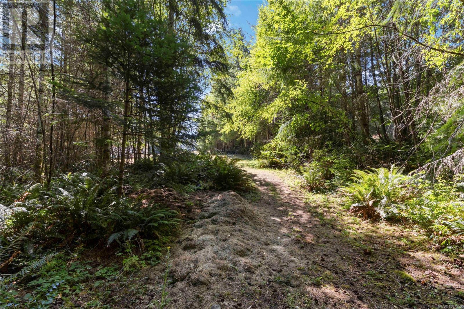 Photo 32 of 7230 Helen Pl, Sooke BC