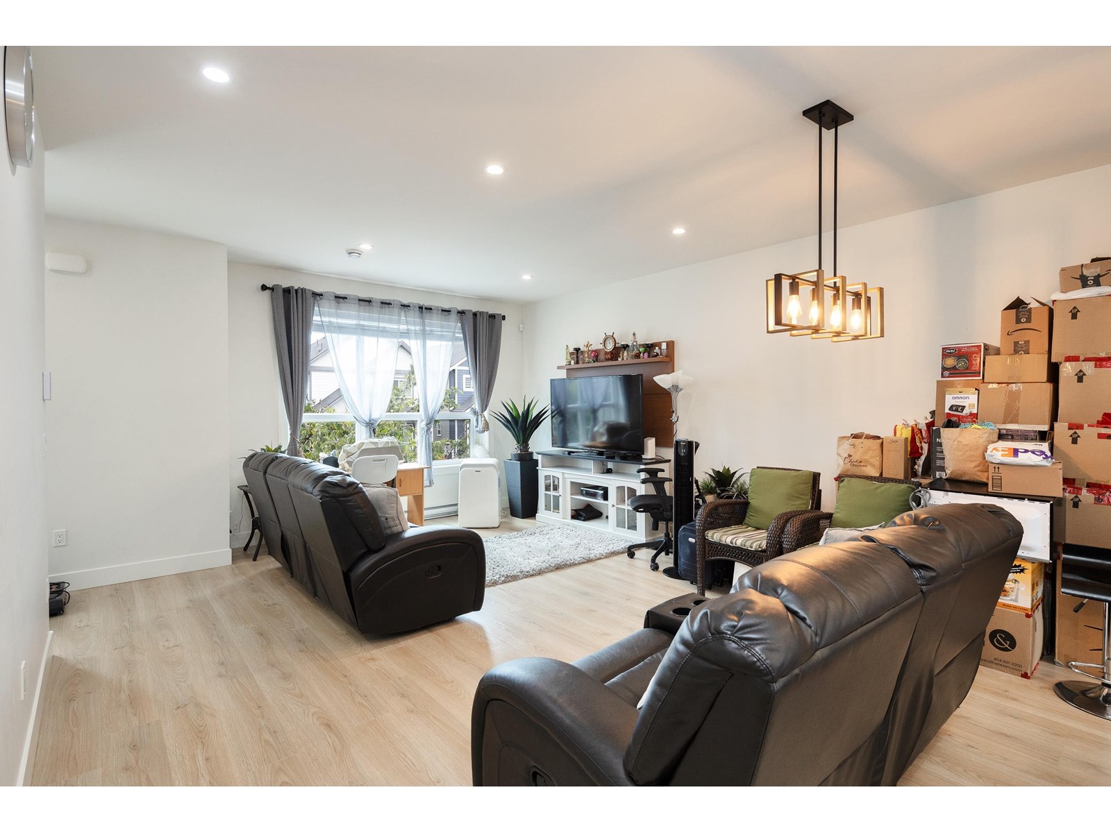 Photo 13 of 68 19255 Aloha Drive, Surrey BC