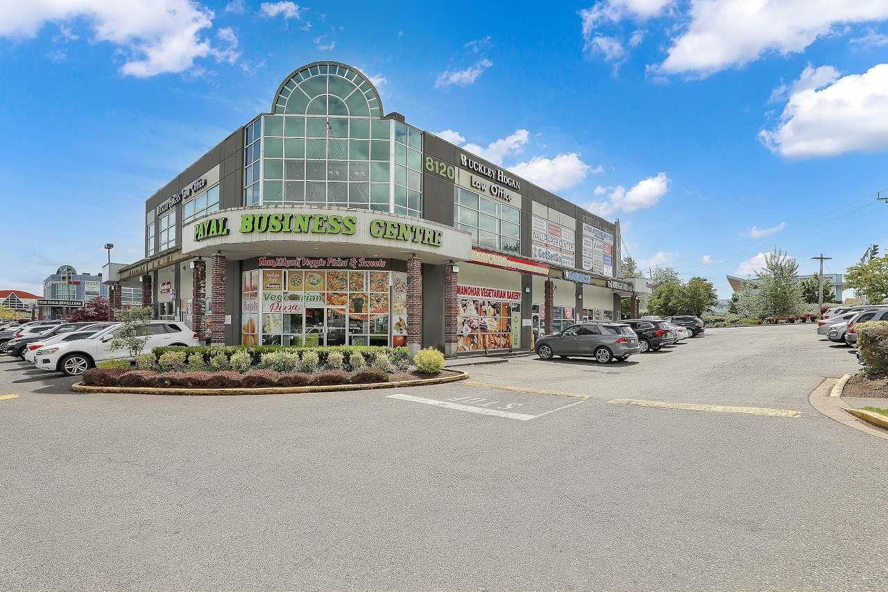 Photo 10 of 313 8128 128 Street, Surrey BC