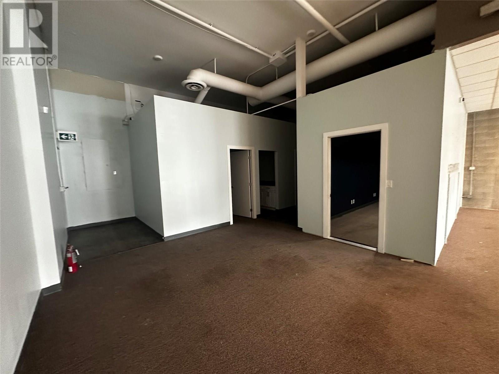 114 2436 Skaha Lake Road, Penticton