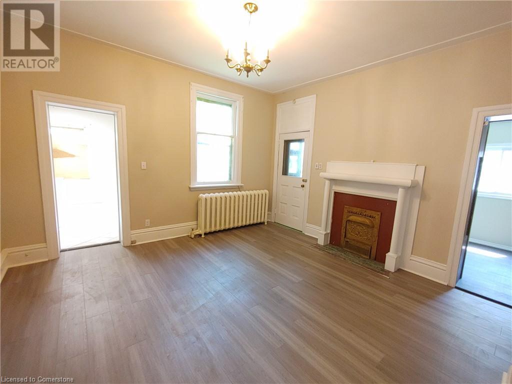 Photo 27 of 15 Sherman Avenue S, Hamilton ON