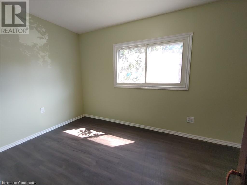 Photo 20 of 15 Sherman Avenue S, Hamilton ON