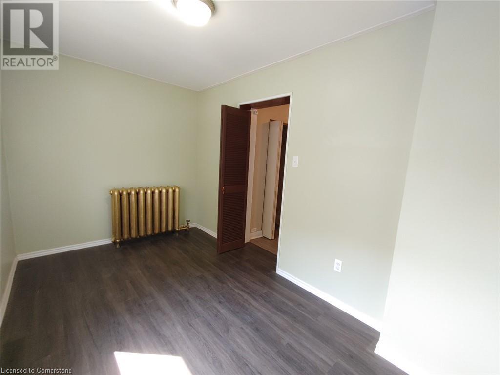 Photo 9 of 15 Sherman Avenue S, Hamilton ON