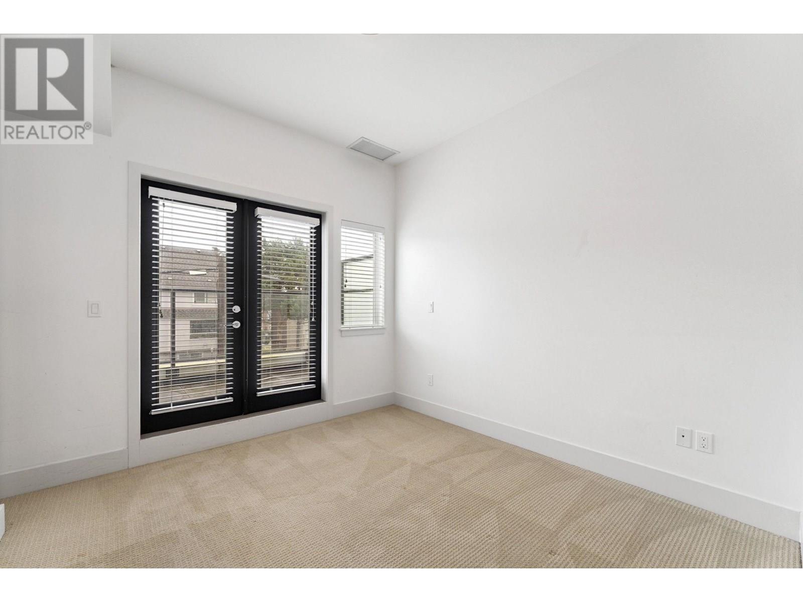 302 6933 ARCOLA STREET, Burnaby