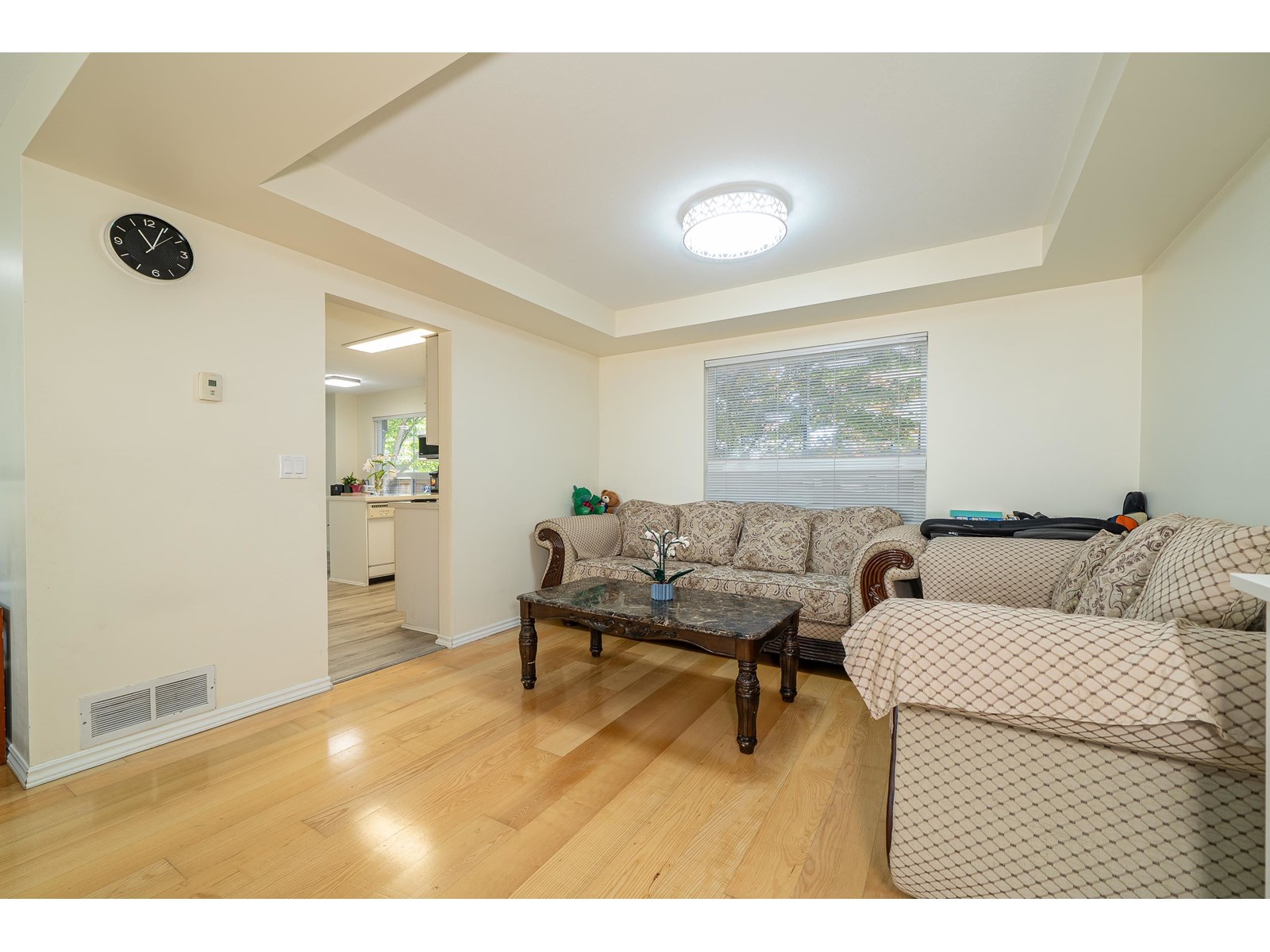 Photo 8 of 31 16155 82 Avenue, Surrey BC