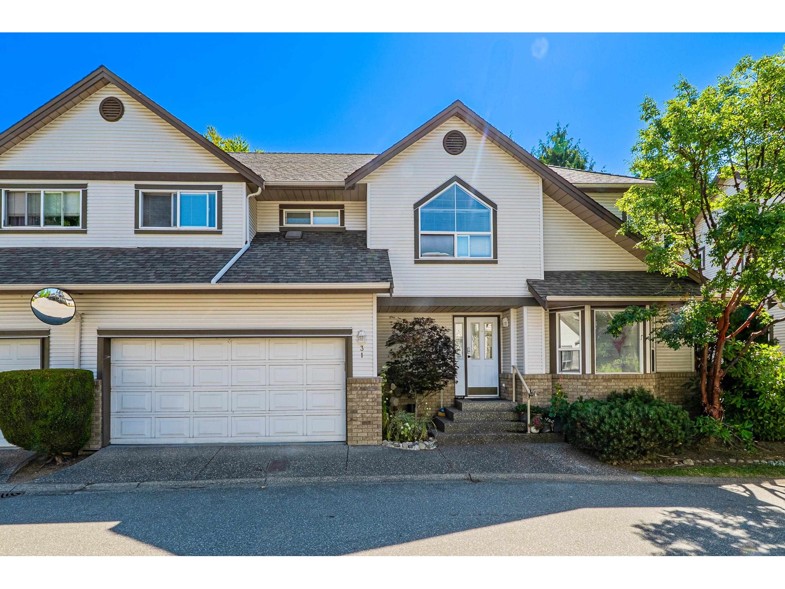 Photo 1 of 31 16155 82 Avenue, Surrey BC