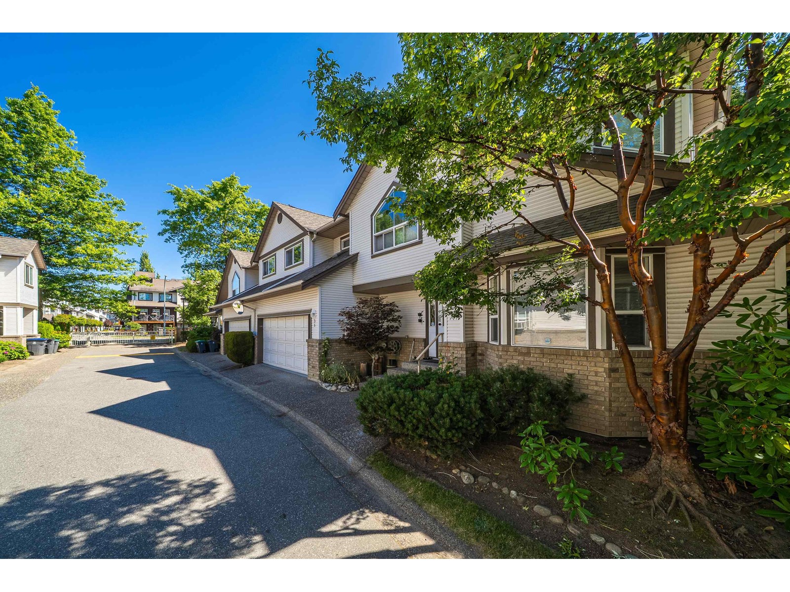 Photo 2 of 31 16155 82 Avenue, Surrey BC