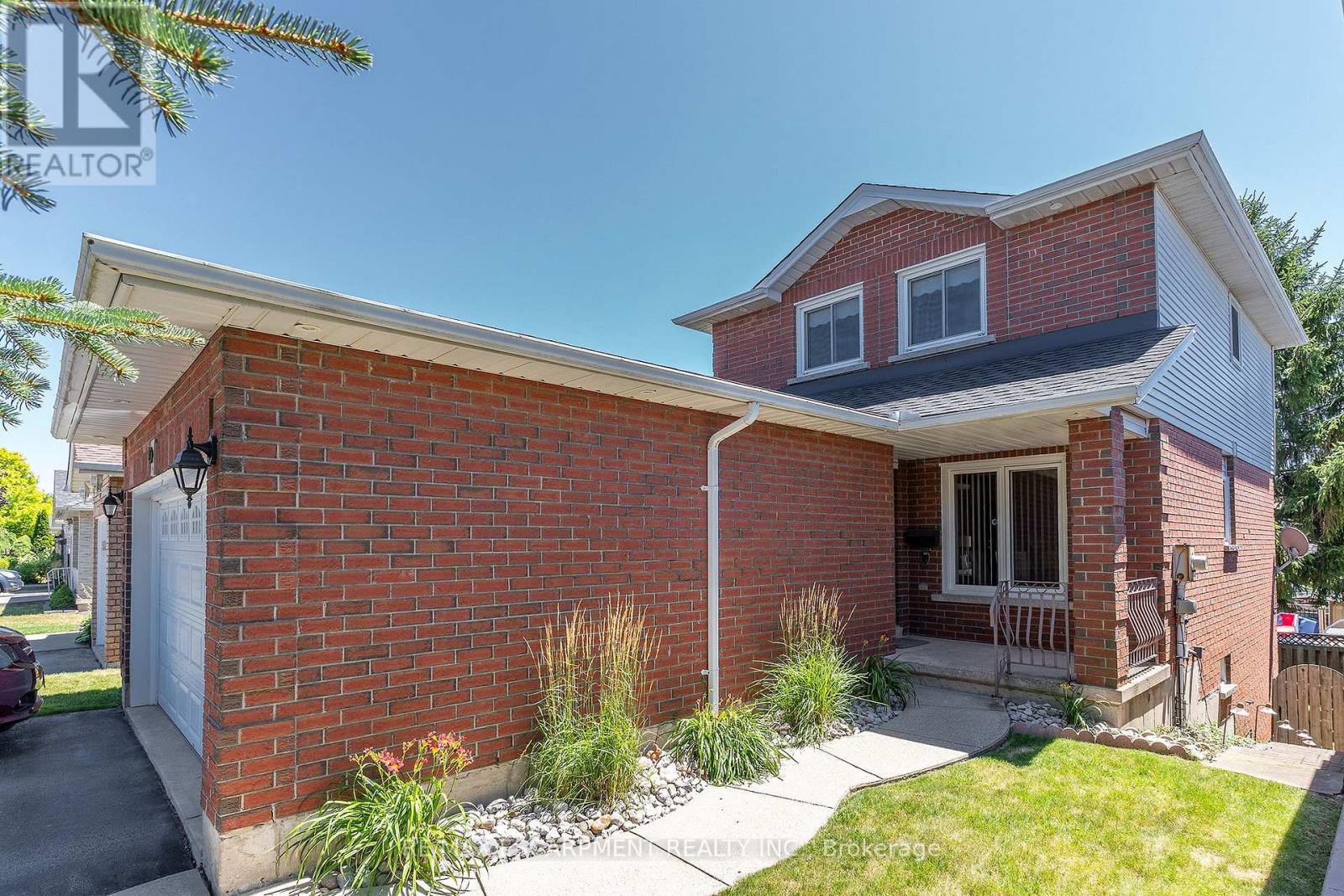 Photo 14 of 50 Ossington Drive, Hamilton ON