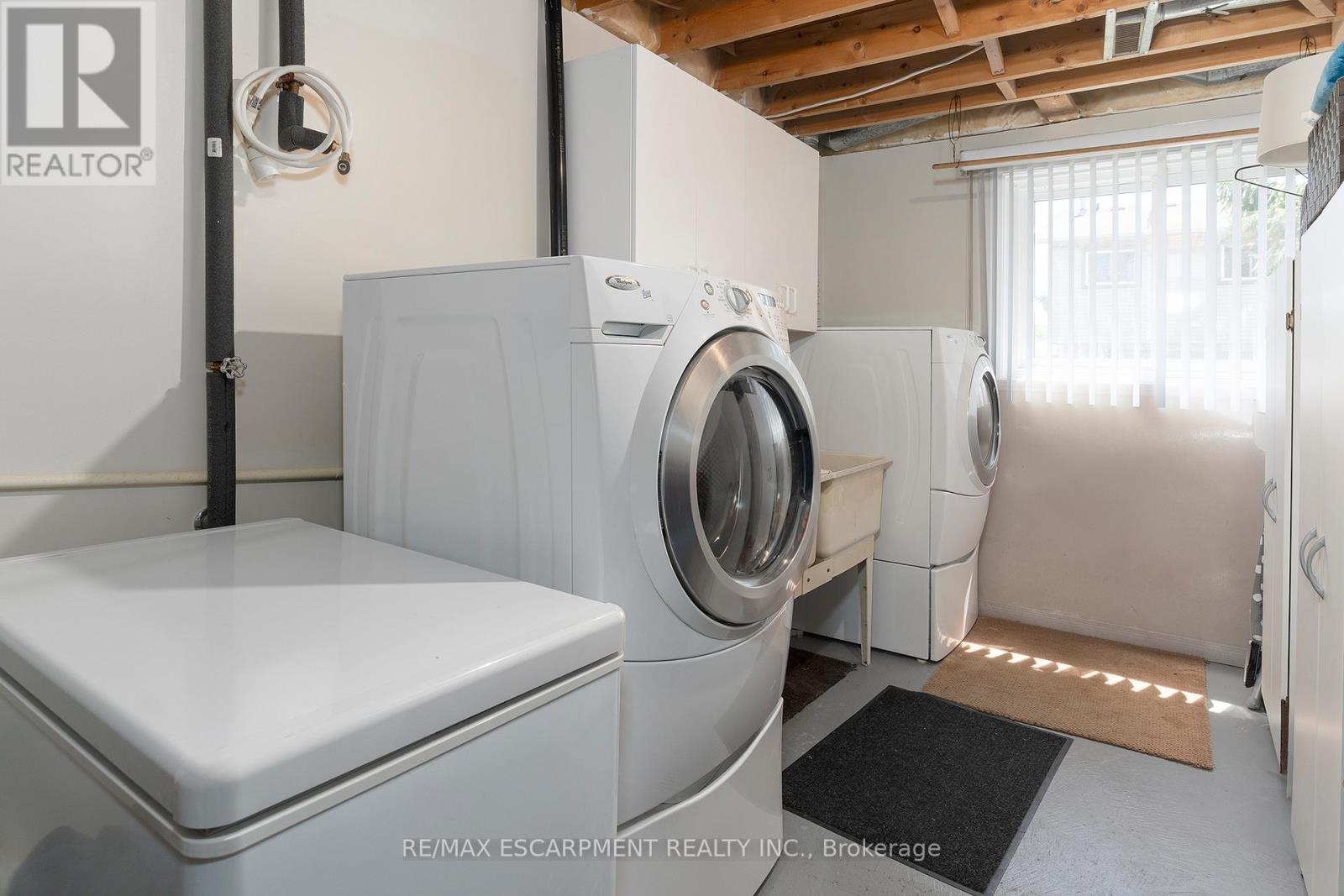 Photo 28 of 50 Ossington Drive, Hamilton ON