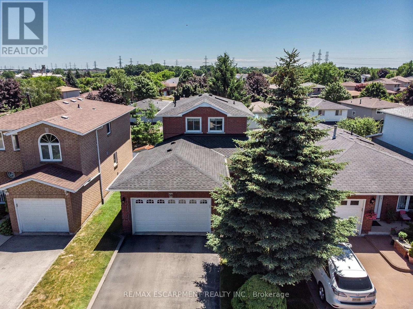 Photo 20 of 50 Ossington Drive, Hamilton ON