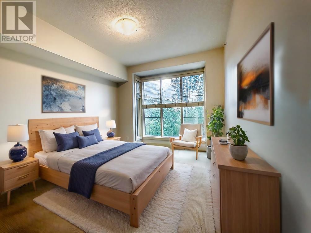 Single Family House for Sale in    Street SW Bankview Calgary 