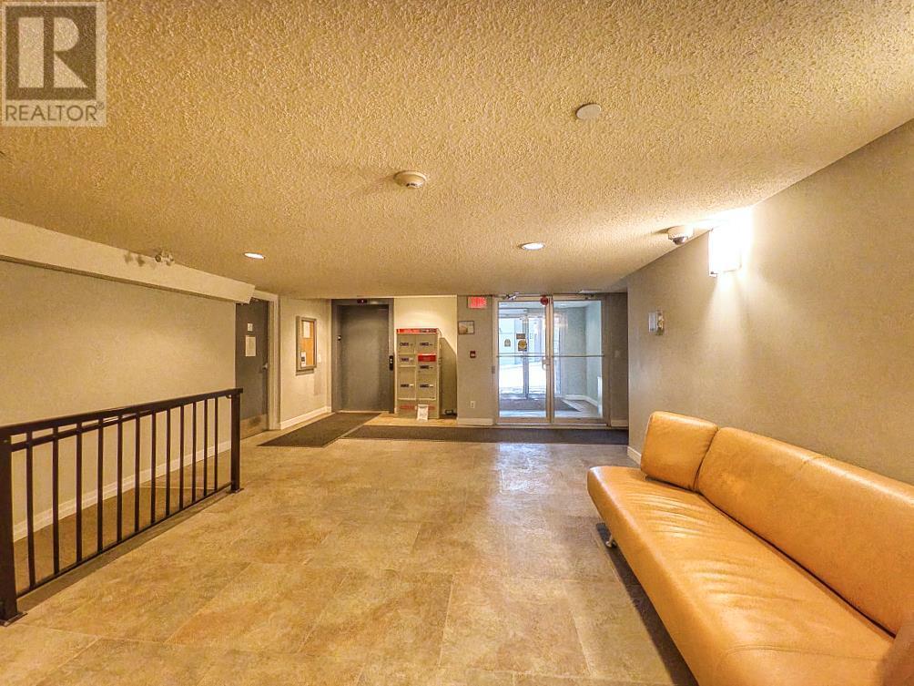 Single Family House for Sale in    Street SW Bankview Calgary 