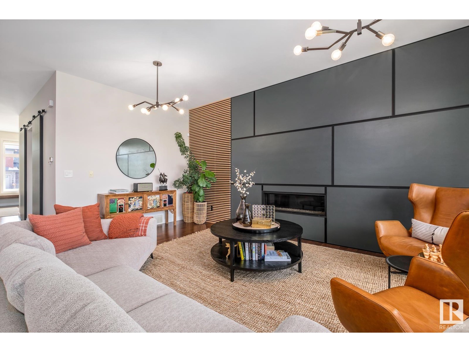 Photo 6 of 699 Howatt Dr Sw, Edmonton AB