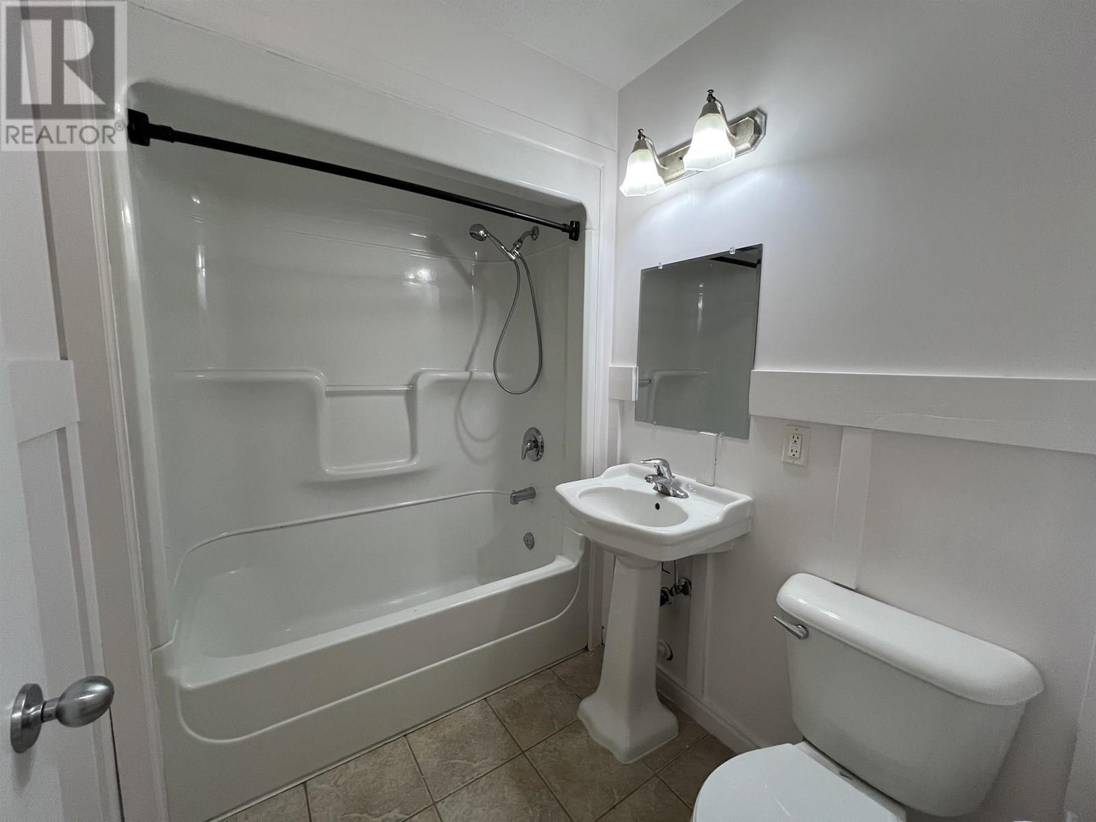 4403 HERITAGE CRESCENT, Fort Nelson