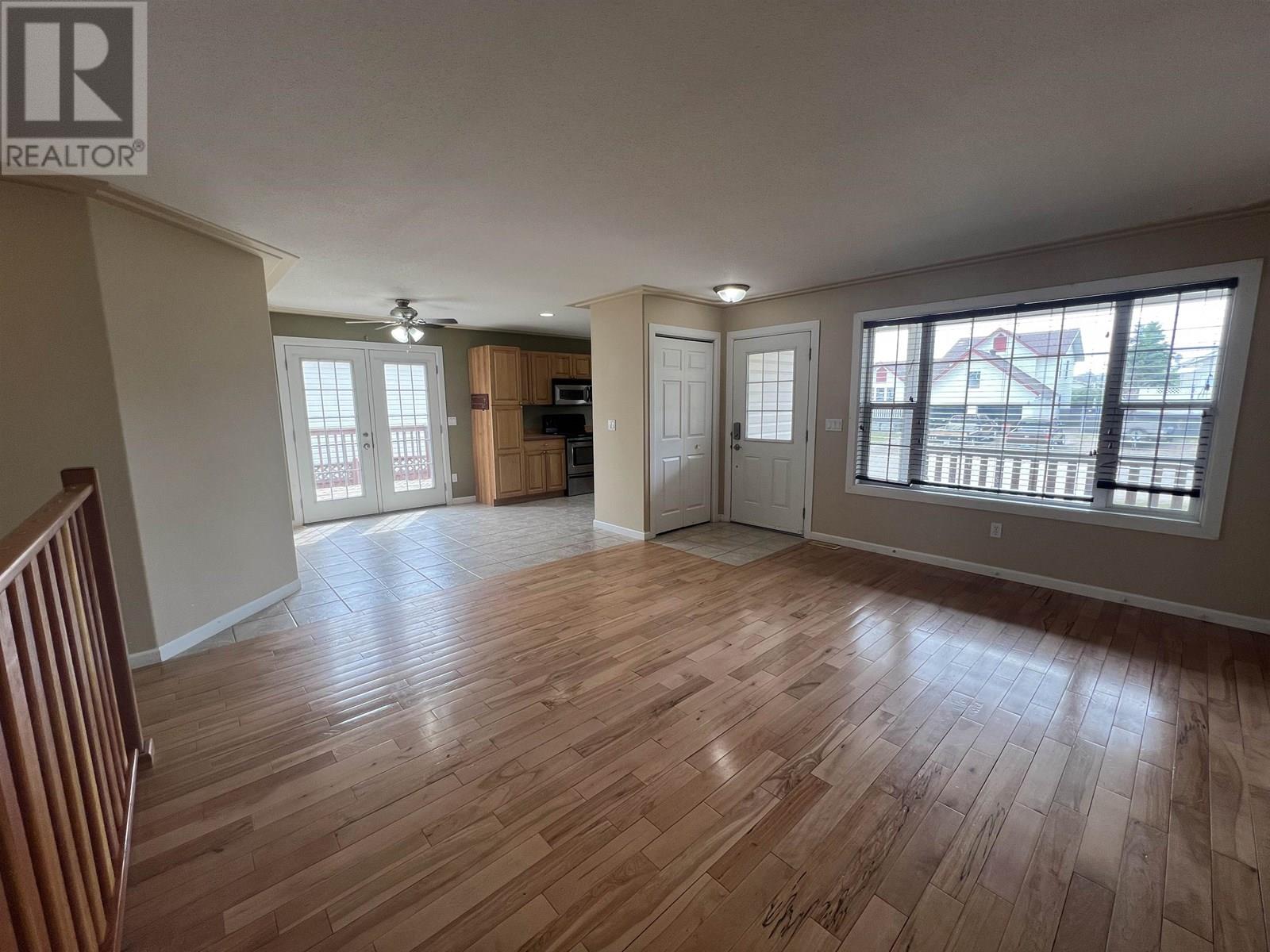 4403 HERITAGE CRESCENT, Fort Nelson