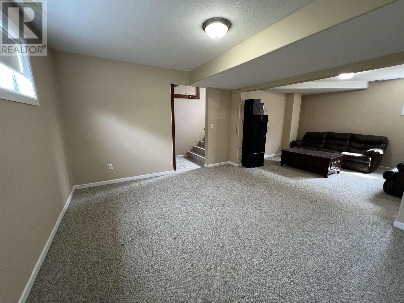 4403 HERITAGE CRESCENT, Fort Nelson