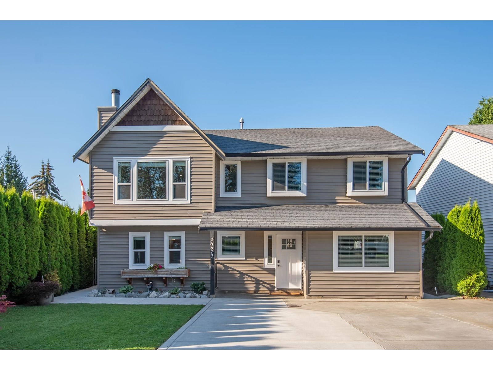 Photo 1 of 26573 29 B Avenue, Langley BC