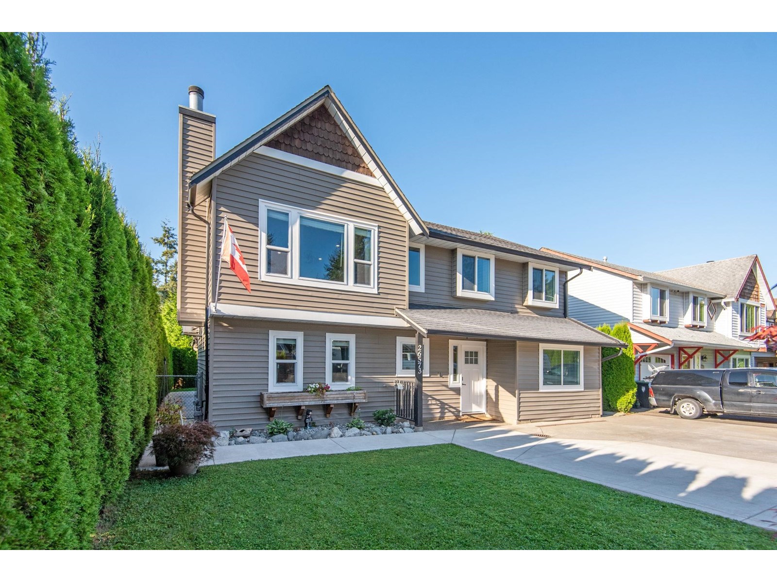 Photo 2 of 26573 29 B Avenue, Langley BC
