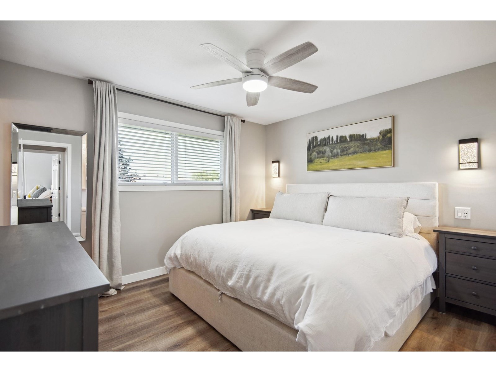 Photo 19 of 26573 29 B Avenue, Langley BC