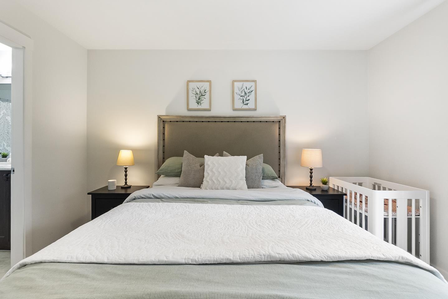 Photo 18 of 47 19128 65 Avenue, Surrey BC
