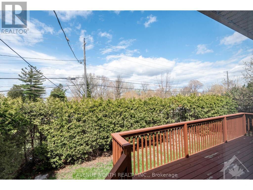 Photo 5 of 7 Riverbend Drive, Ottawa ON