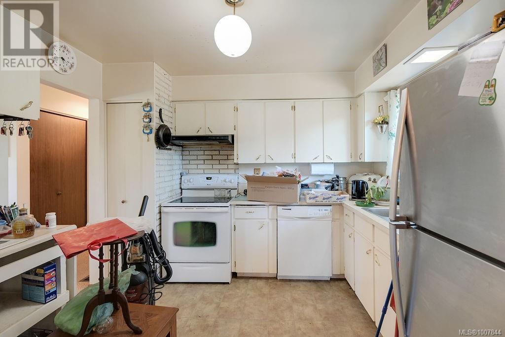 1318 GLENRIDGE DR - Image 15