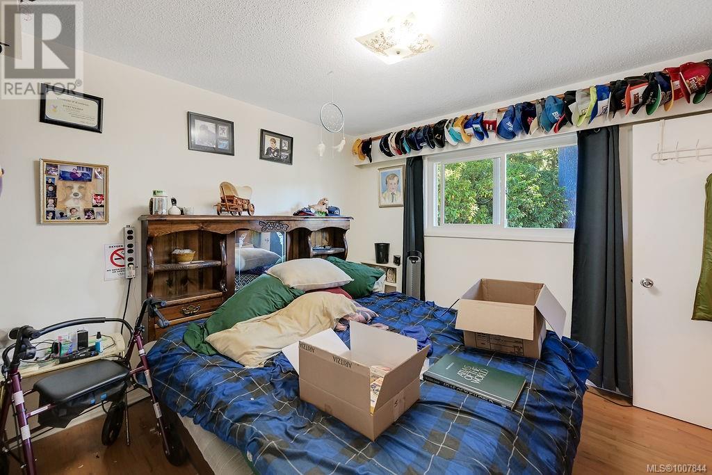 1318 GLENRIDGE DR - Image 16