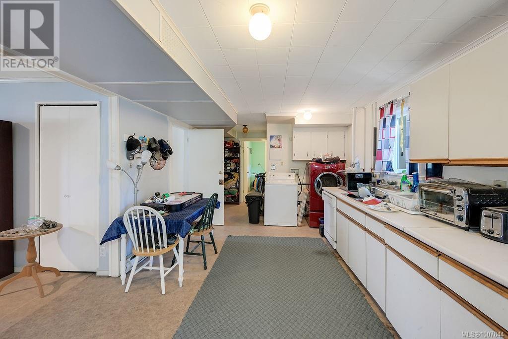 1318 GLENRIDGE DR - Image 23
