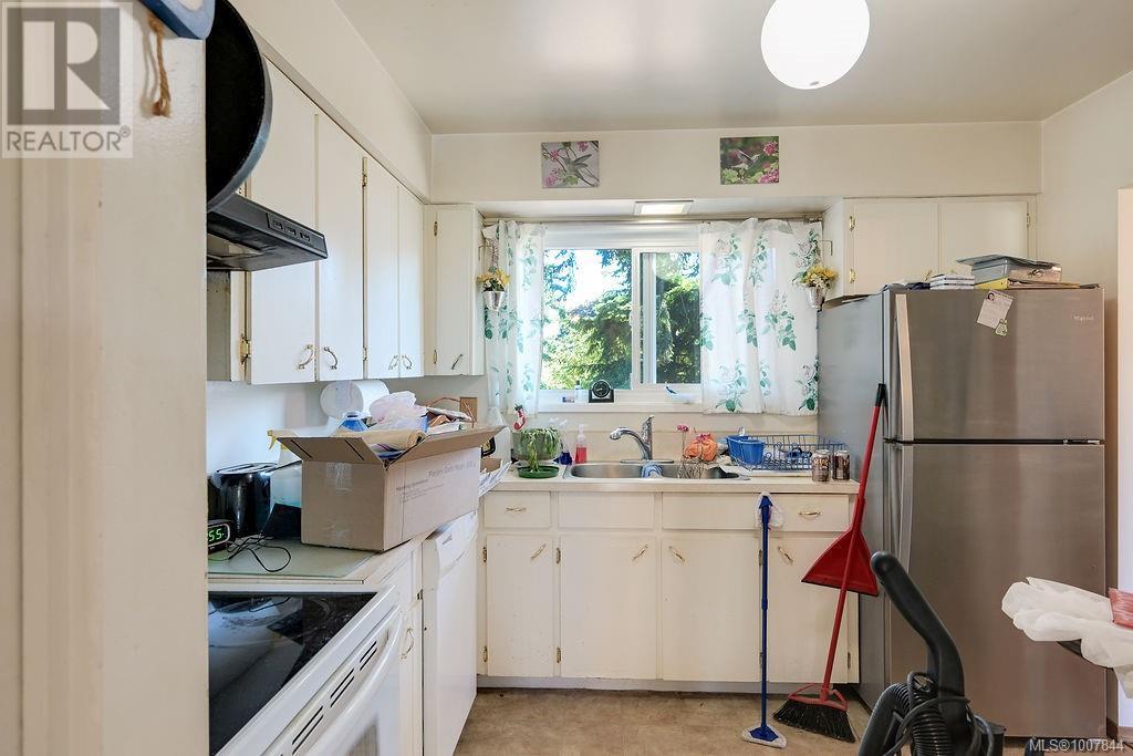 1318 GLENRIDGE DR - Image 8