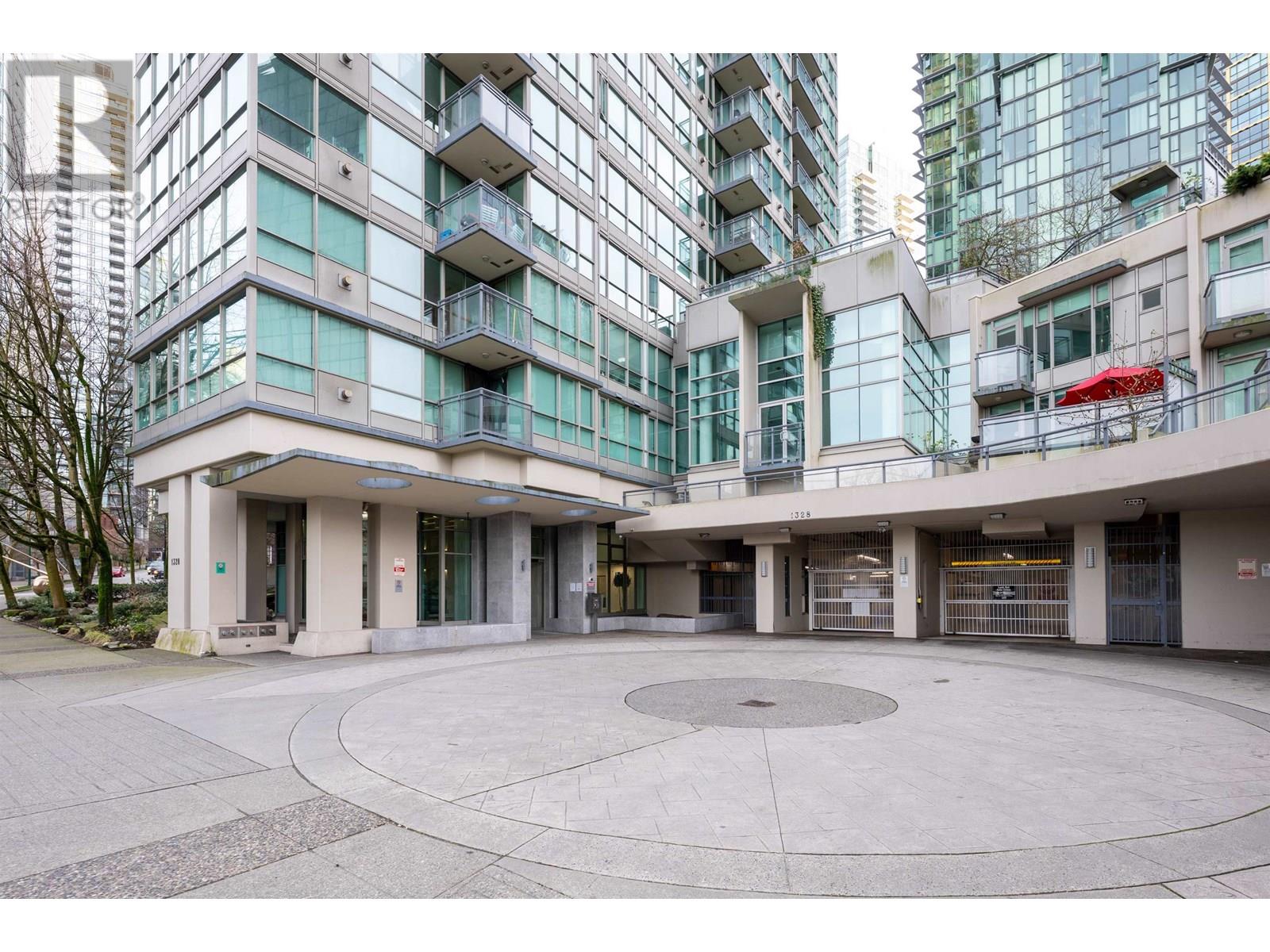 Photo 12 of 604 1328 W Pender Street, Vancouver BC
