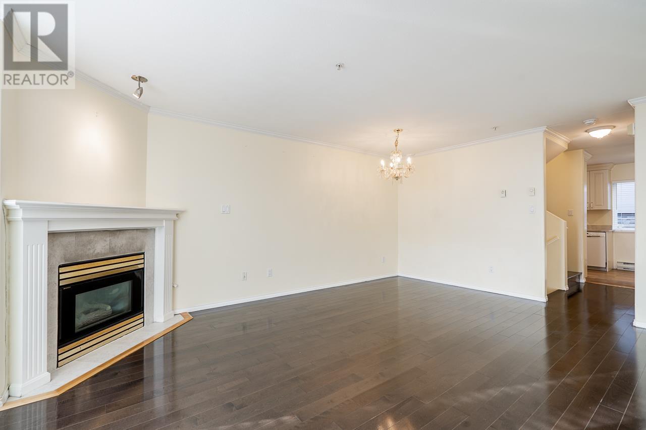 Photo 8 of 103 624 Agnes Street, New Westminster BC