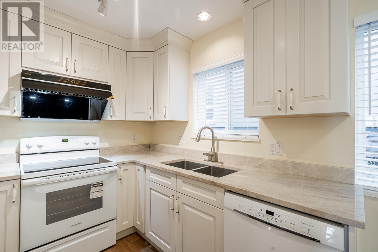 Photo 29 of 103 624 Agnes Street, New Westminster BC