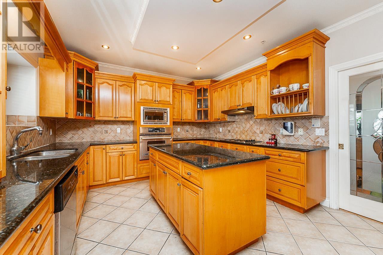 Photo 10 of 1437 E 58th Avenue, Vancouver BC