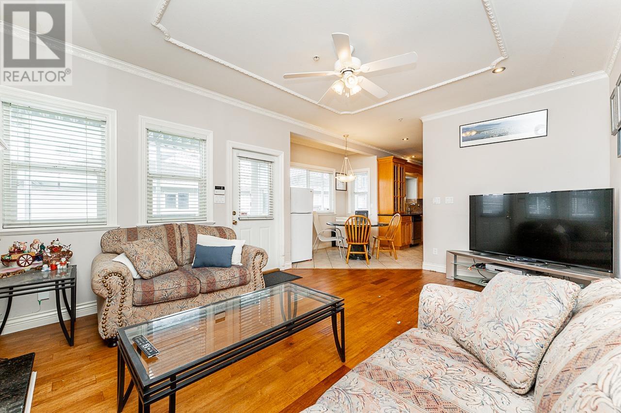 Photo 16 of 1437 E 58th Avenue, Vancouver BC