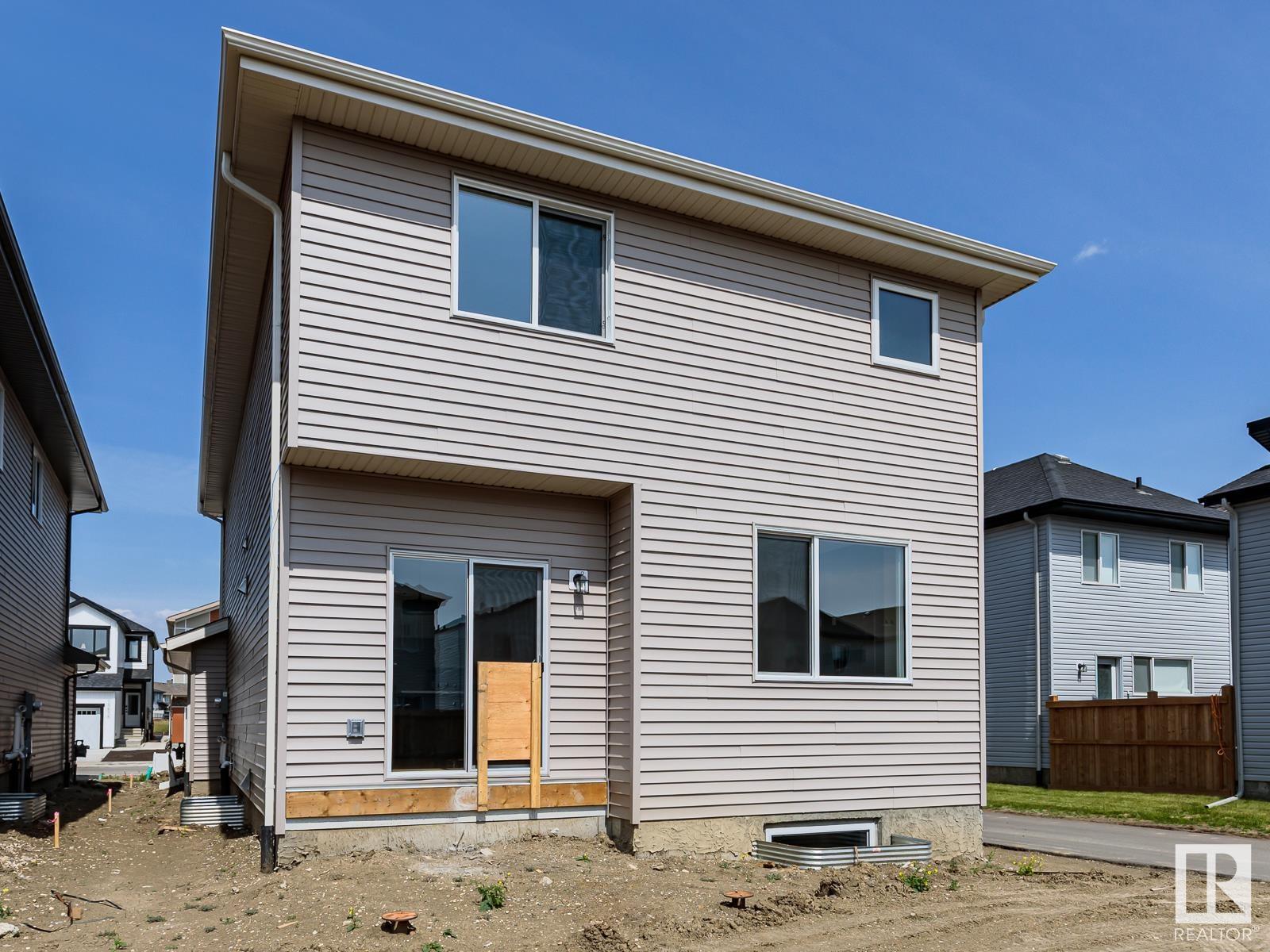 Photo 33 of 15679 18 Av Sw, Edmonton AB