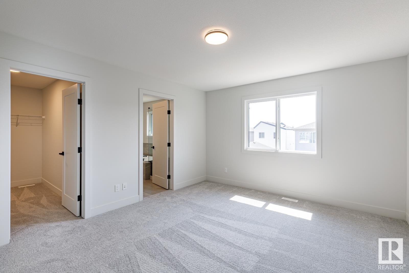 Photo 11 of 15679 18 Av Sw, Edmonton AB